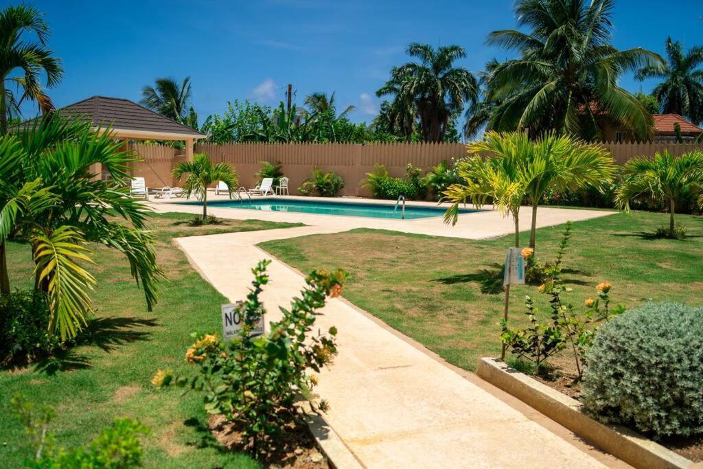Ubuntu De La Villa- Palm View Estate Mammee Bay Екстер'єр фото